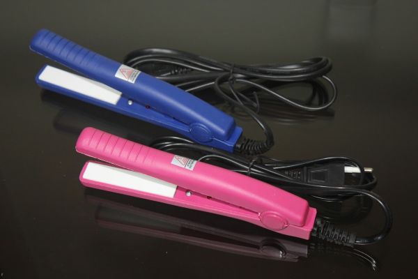 Mini Prancha de Cabelo